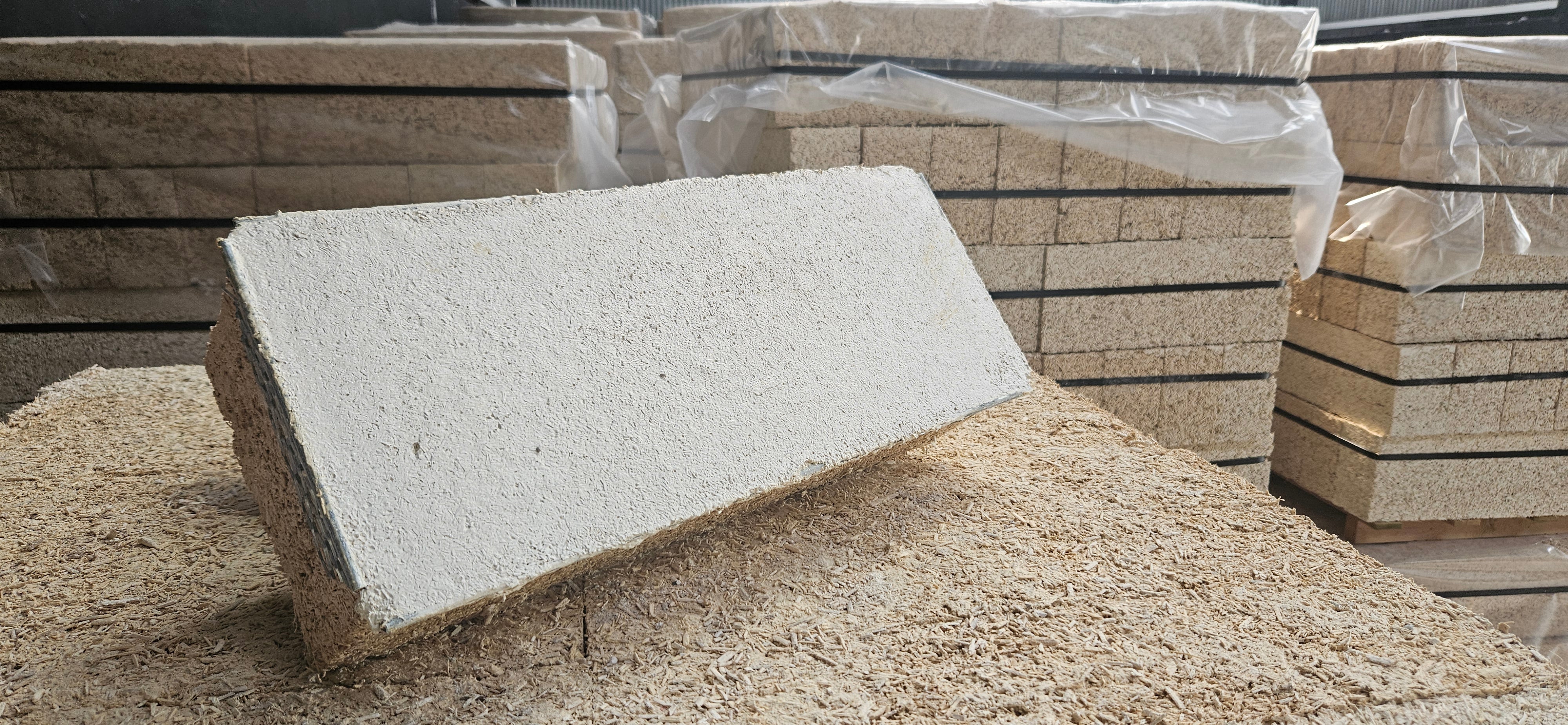 Hemp Lime Plaster on Hemp Block 